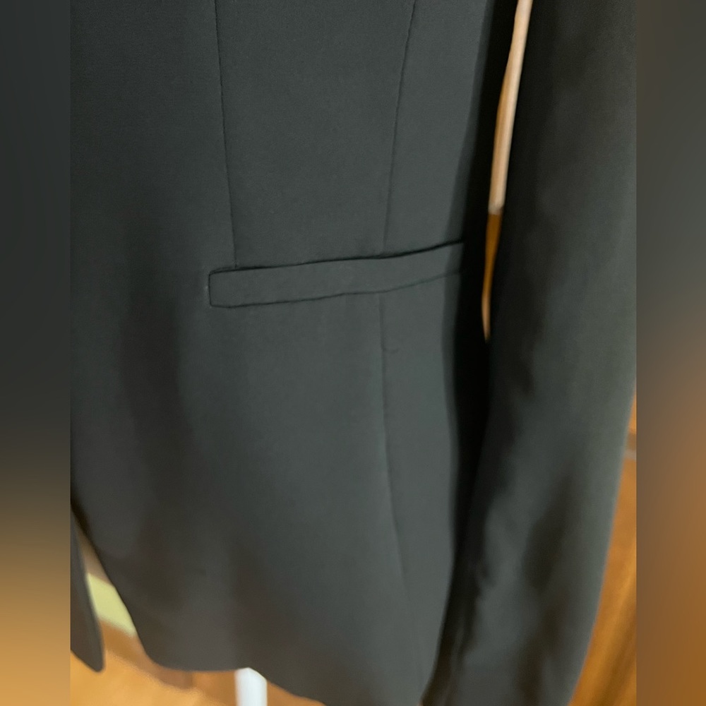 Banana Republic Black Blazer - Picture 4 of 14